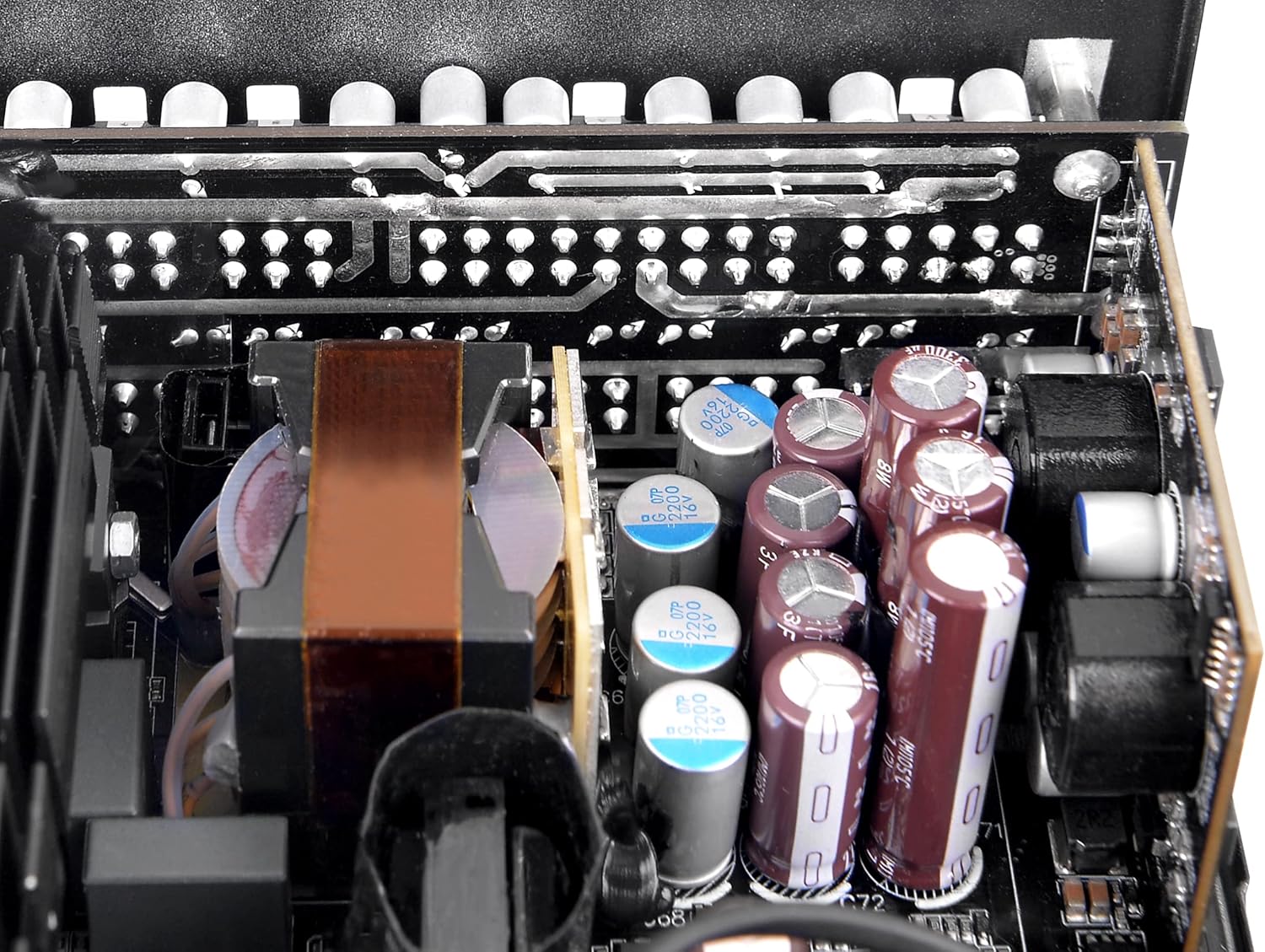 Thermaltake Toughpower GF A3 1200W | PC-Netzteil - immagine 11