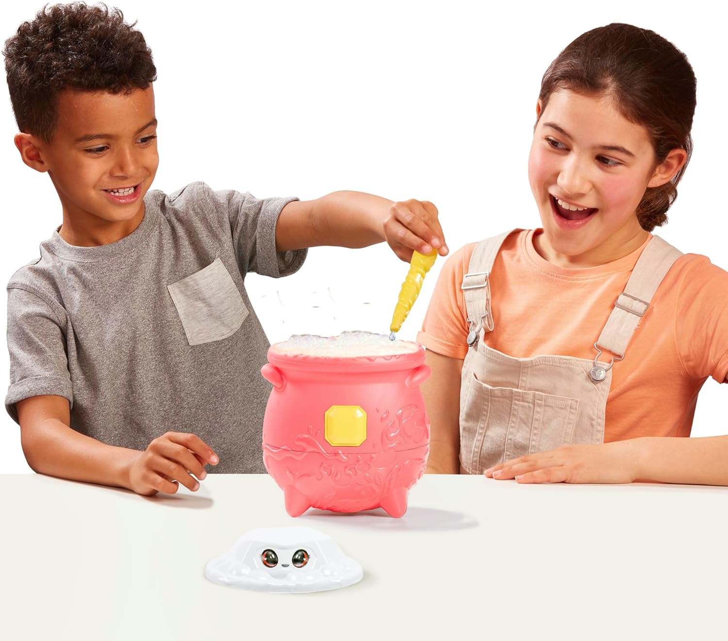 Magic Mixies Magical Gem Surprise Fire Magic Calderon - immagine 3