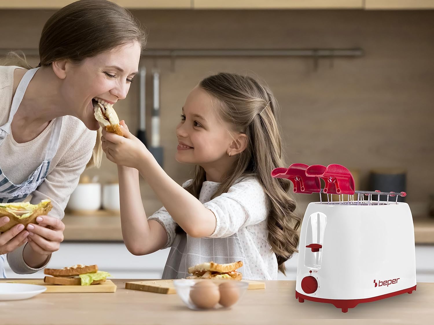 Beper Tostapane con Pinze Inox e 7 Livelli Doratura - immagine 6