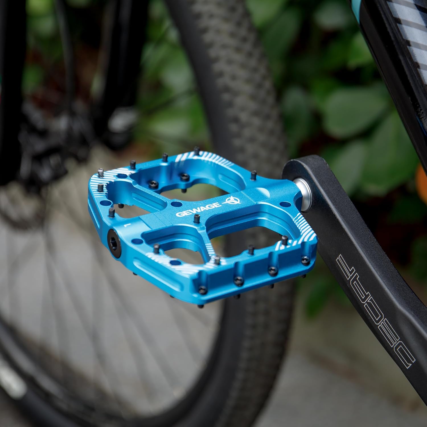 Gewage Set Pedali MTB CNC in Alluminio - immagine 2