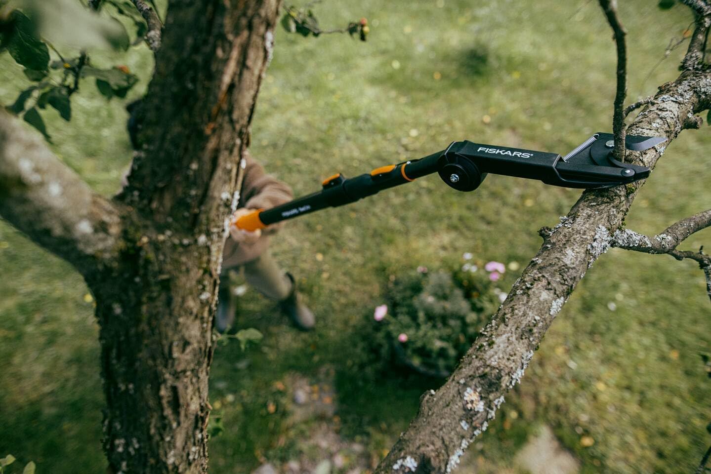 Fiskars OneClick Tree Cutter - immagine 4