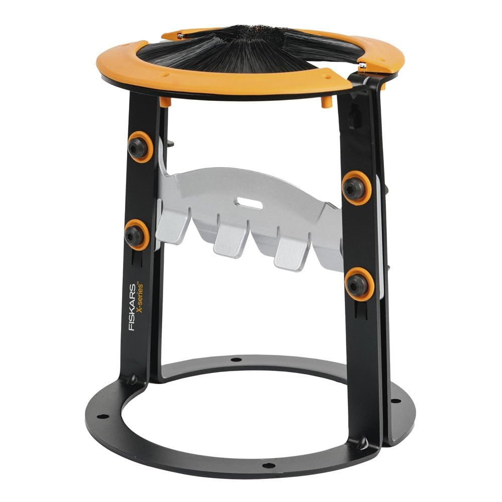 Fiskars X-Series Outdoor Kindling Maker L