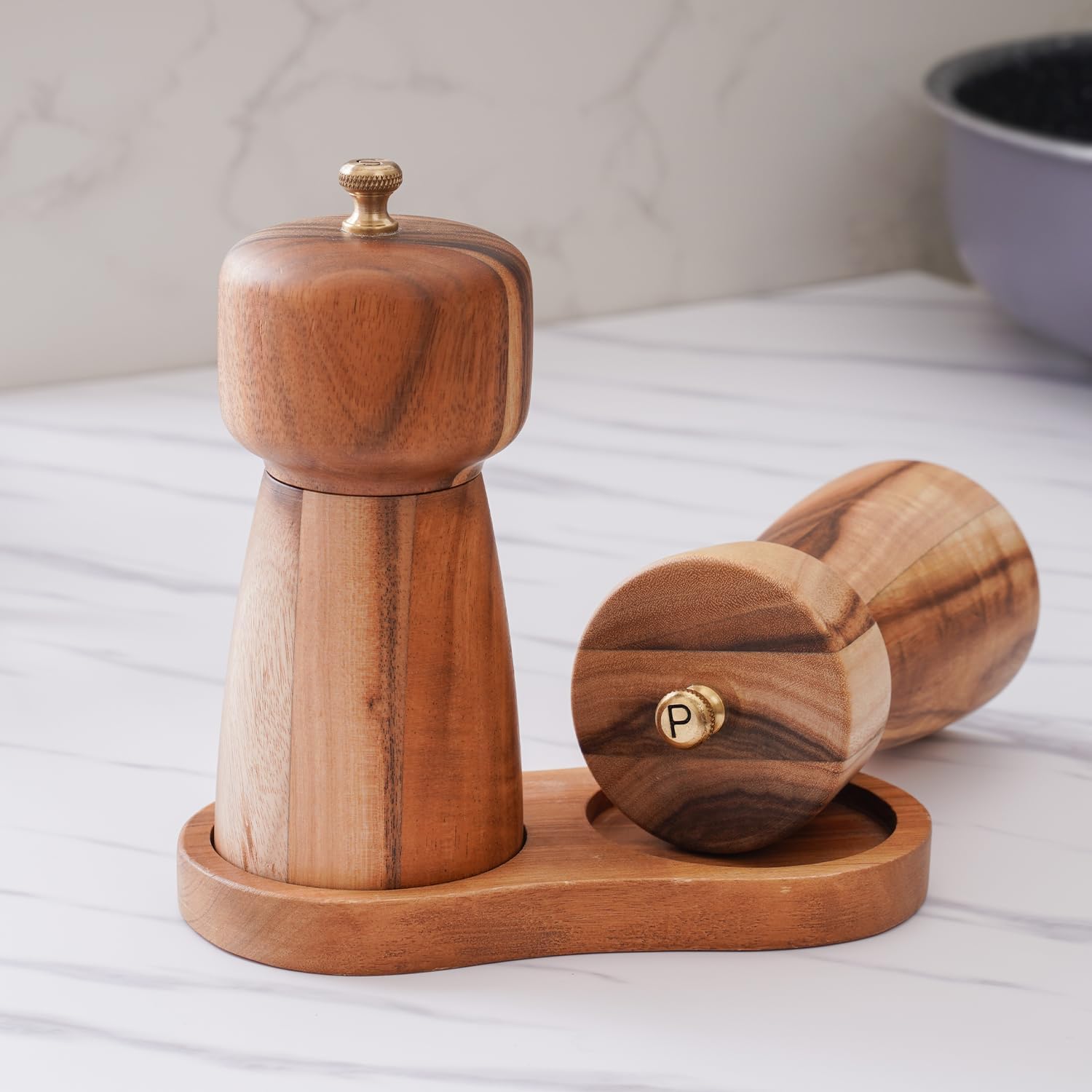 Set Macina Sale e Pepe con Vassoio, Legno di Acacia - immagine 7