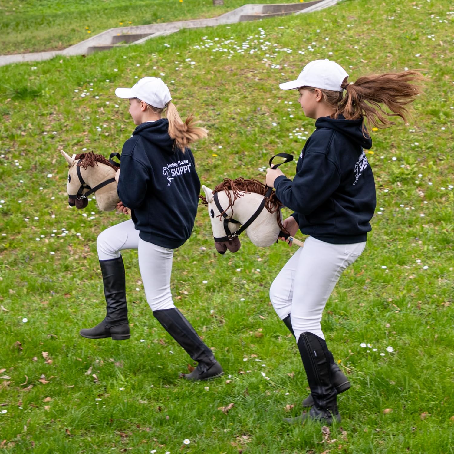 SKIPPI Hobby Horse Biscottino - Set Cavezza e Redini - immagine 7