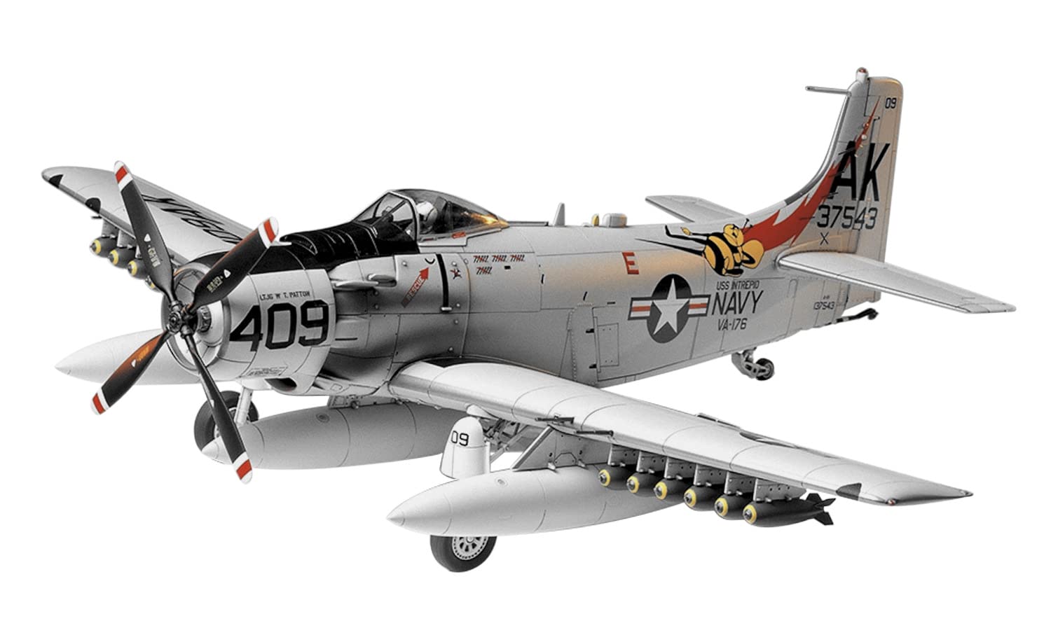 Tamiya 61058 Douglas A-1H Skyraider U.S., Navy