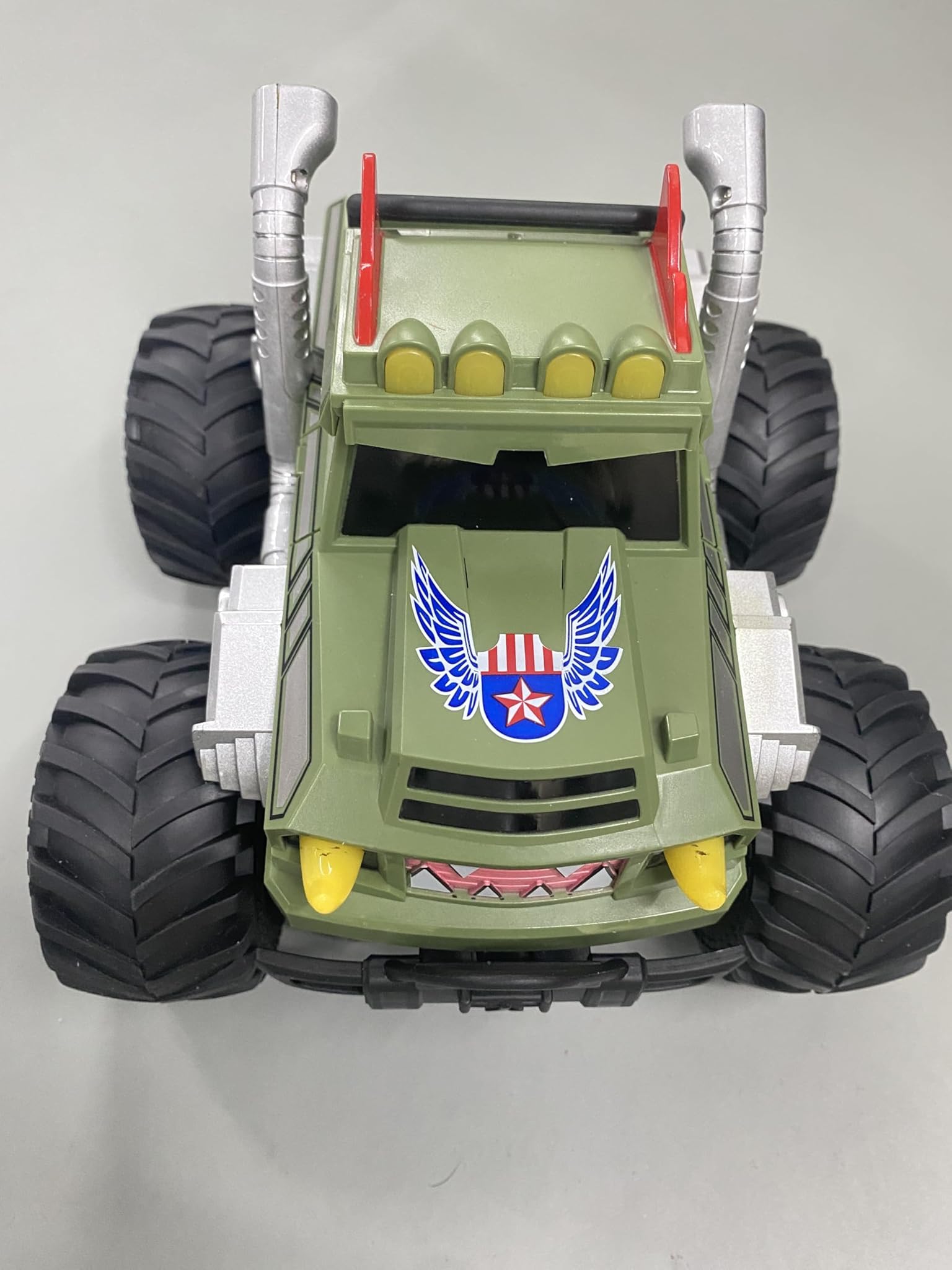 Nitigo Green Ferngesteuertes Auto