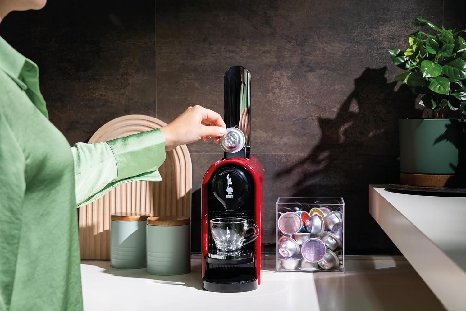 Bialetti Gioia Plus - Macchina Caffè Espresso, Rosso - immagine 3