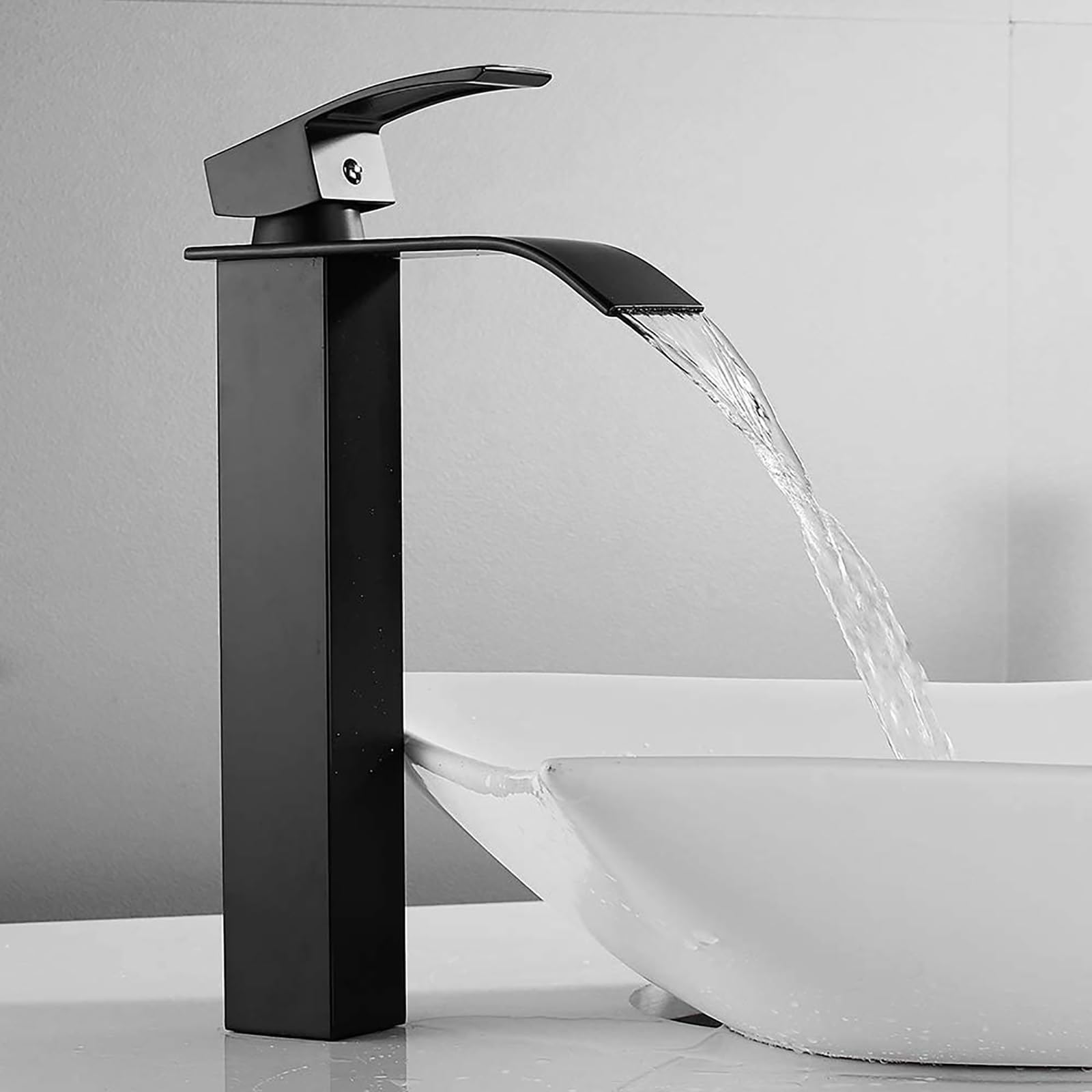 Cecipa Rubinetto Lavabo Alto Nero a Cascata