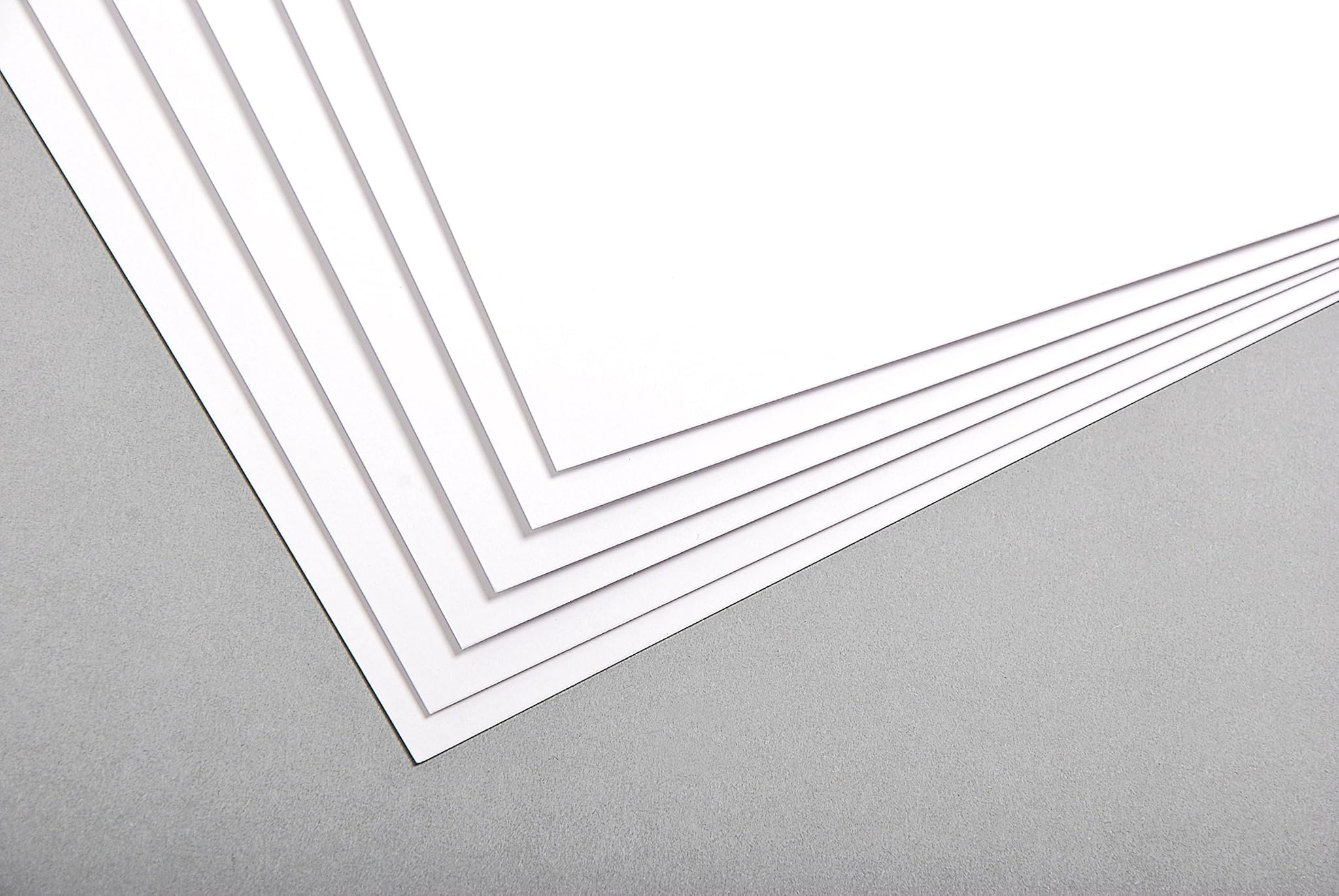 Clairefontaine 33019C Risma Cartoncino Bristol, 66 x 50 x 3.5 cm, Bianco