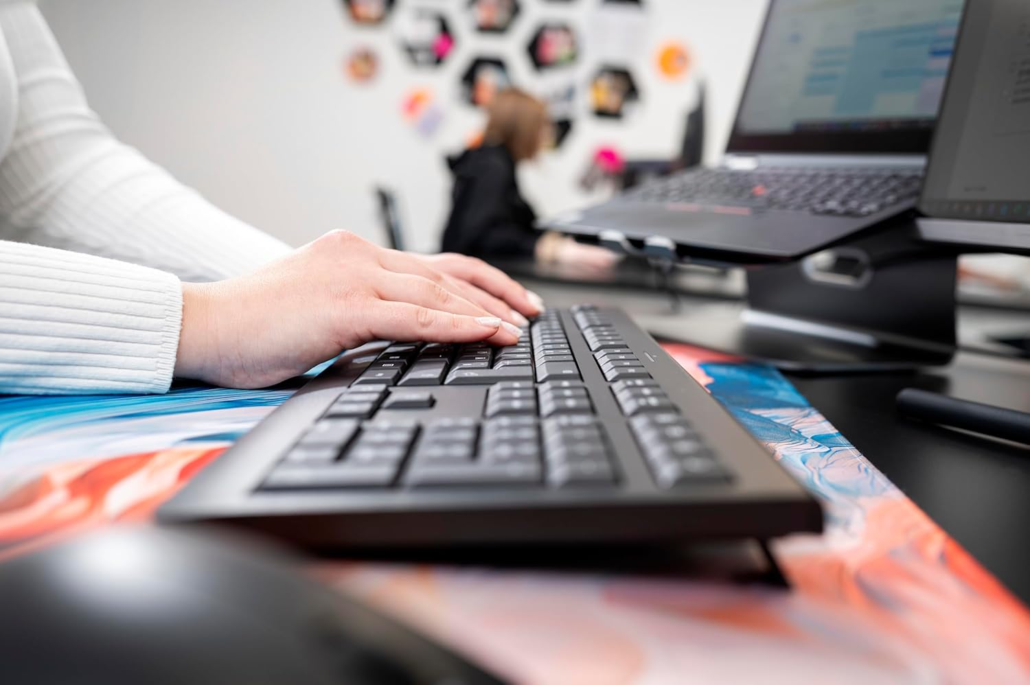 Cherry DW 3000 - Set Tastiera e Mouse Wireless - immagine 3