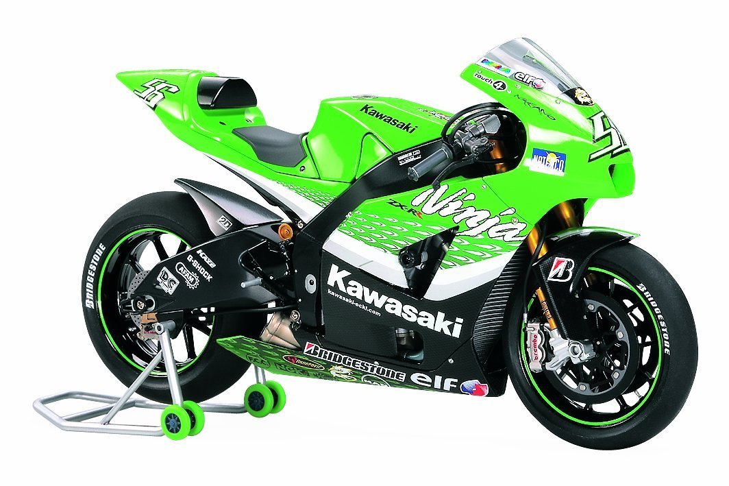 Tamiya 14109 Kawasaki Ninja ZX-RR '06 1:12