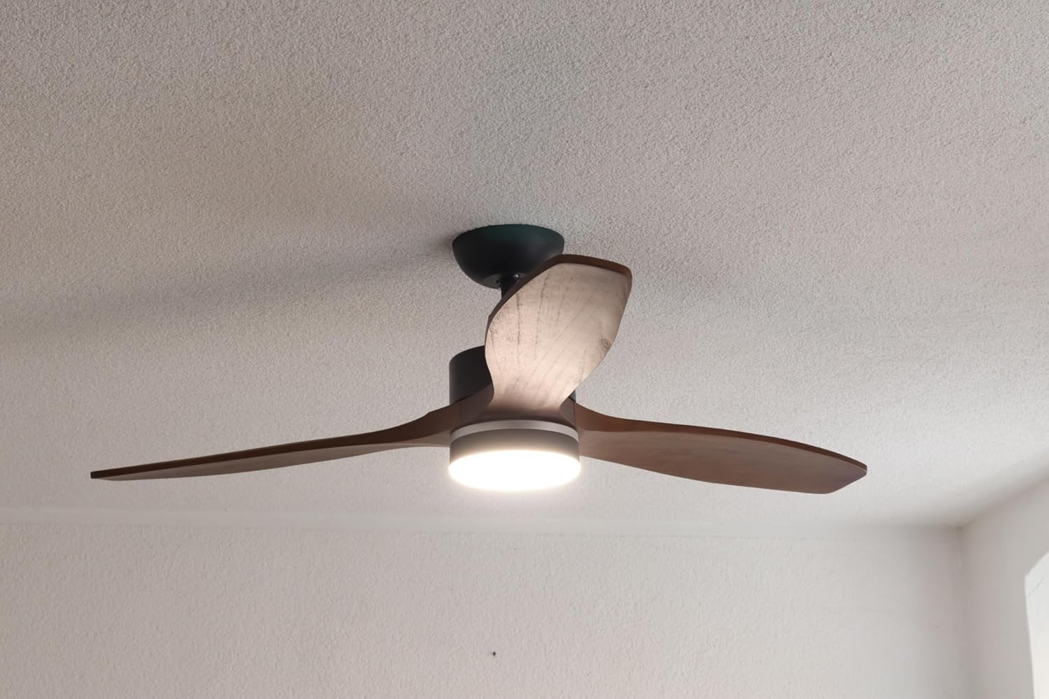 Ventilatore da Soffitto Notos 132cm con Luce LED - immagine 7