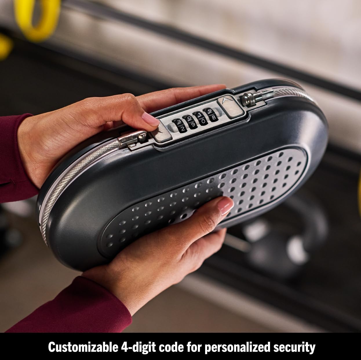 Master Lock 5900D - Cassaforte Portatile a Combinazione - immagine 4