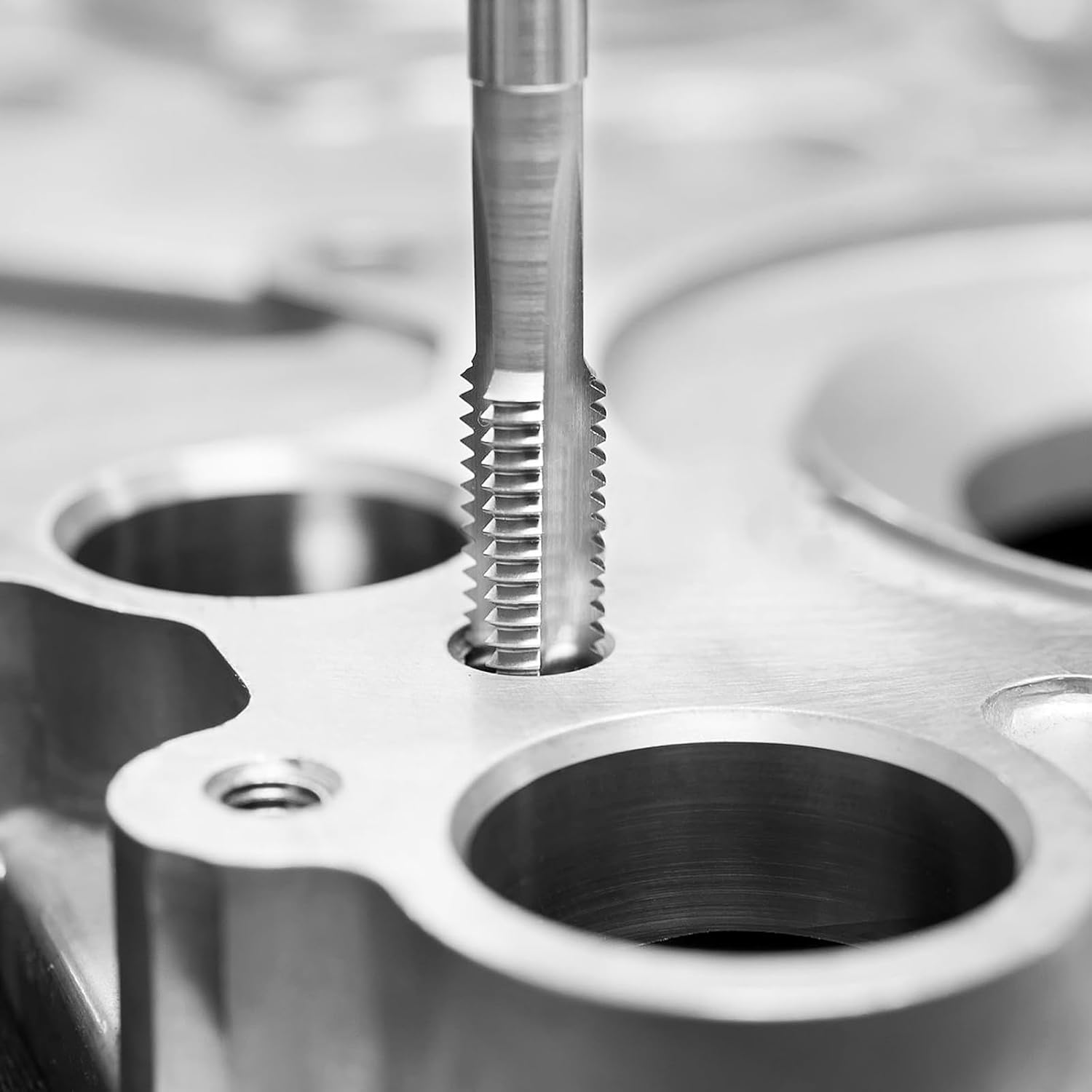 VEVOR Set Filiere e Maschi 116 Pezzi SAE - immagine 8