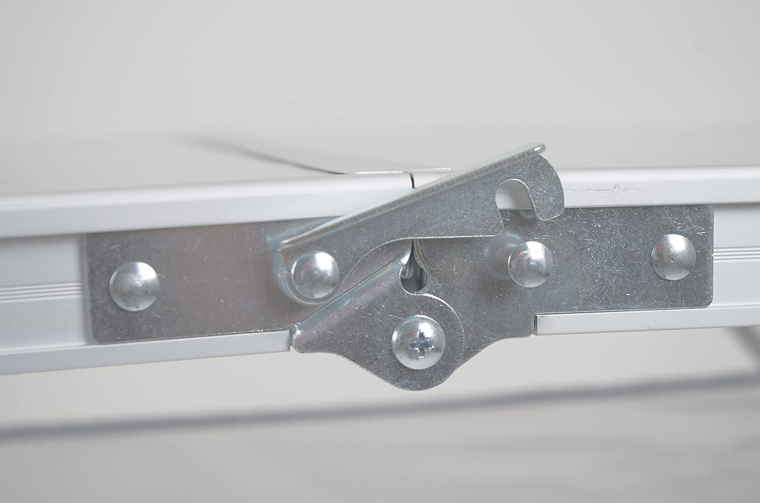 Bo-Camp 1404405 Tavolo Grigio 150 x 80 cm - immagine 10